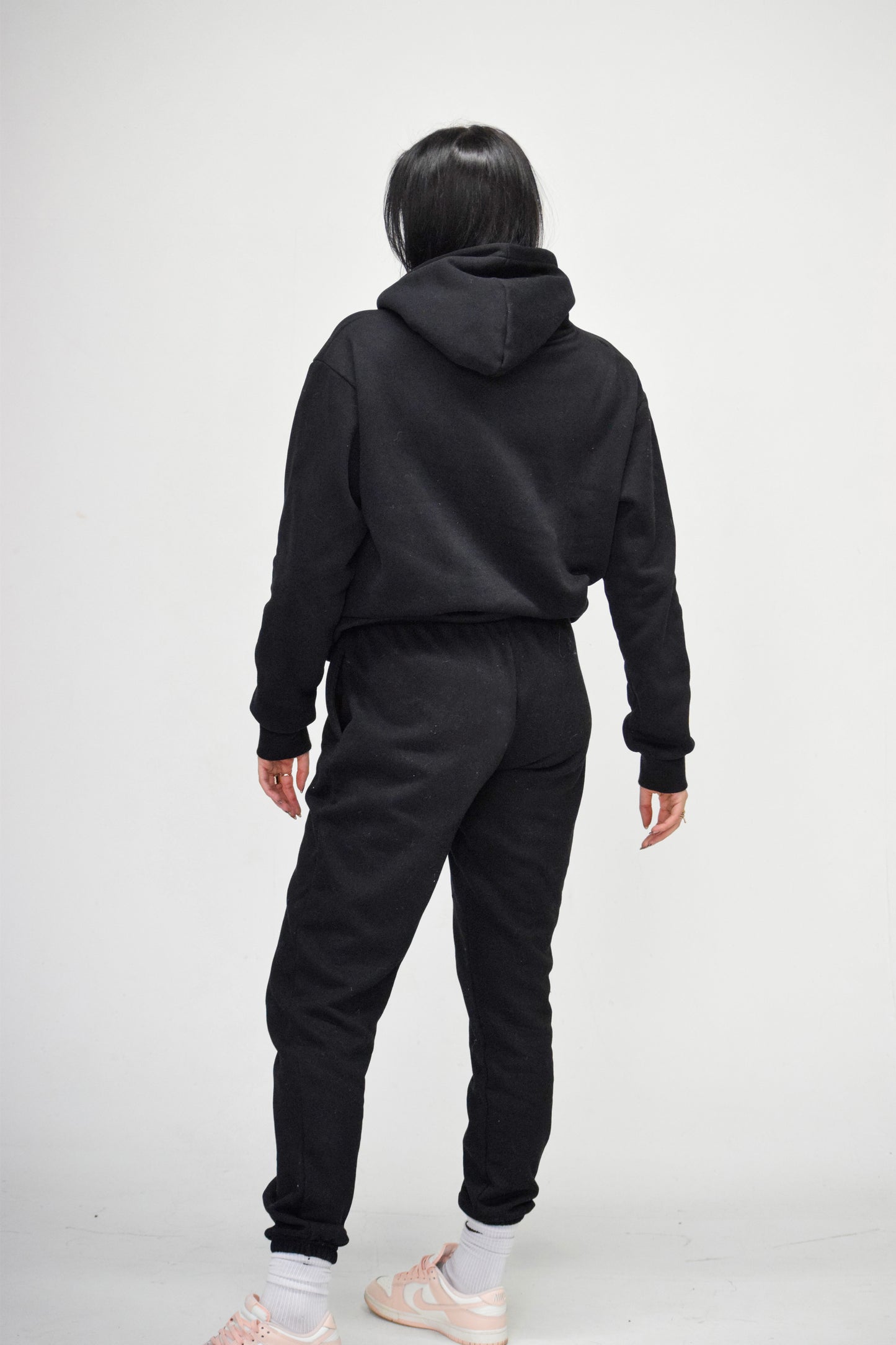 TAZ COLLECTION SWEATS
