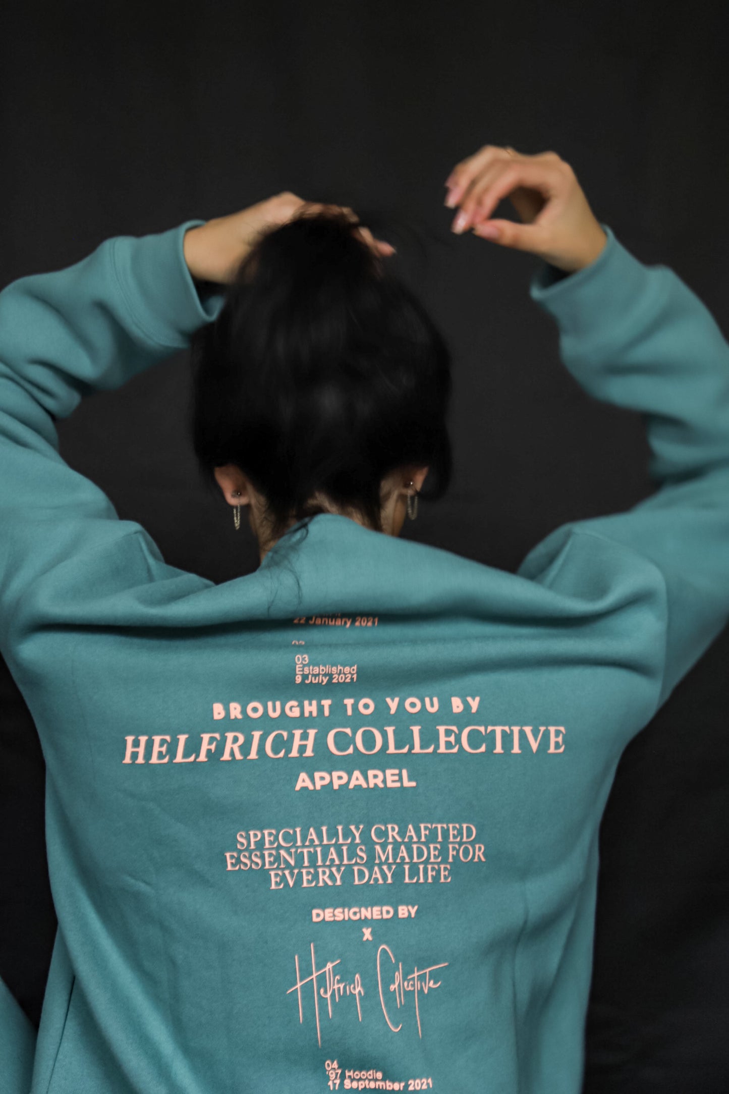 IT'S NOT THAT SERIOUS CREWNECK